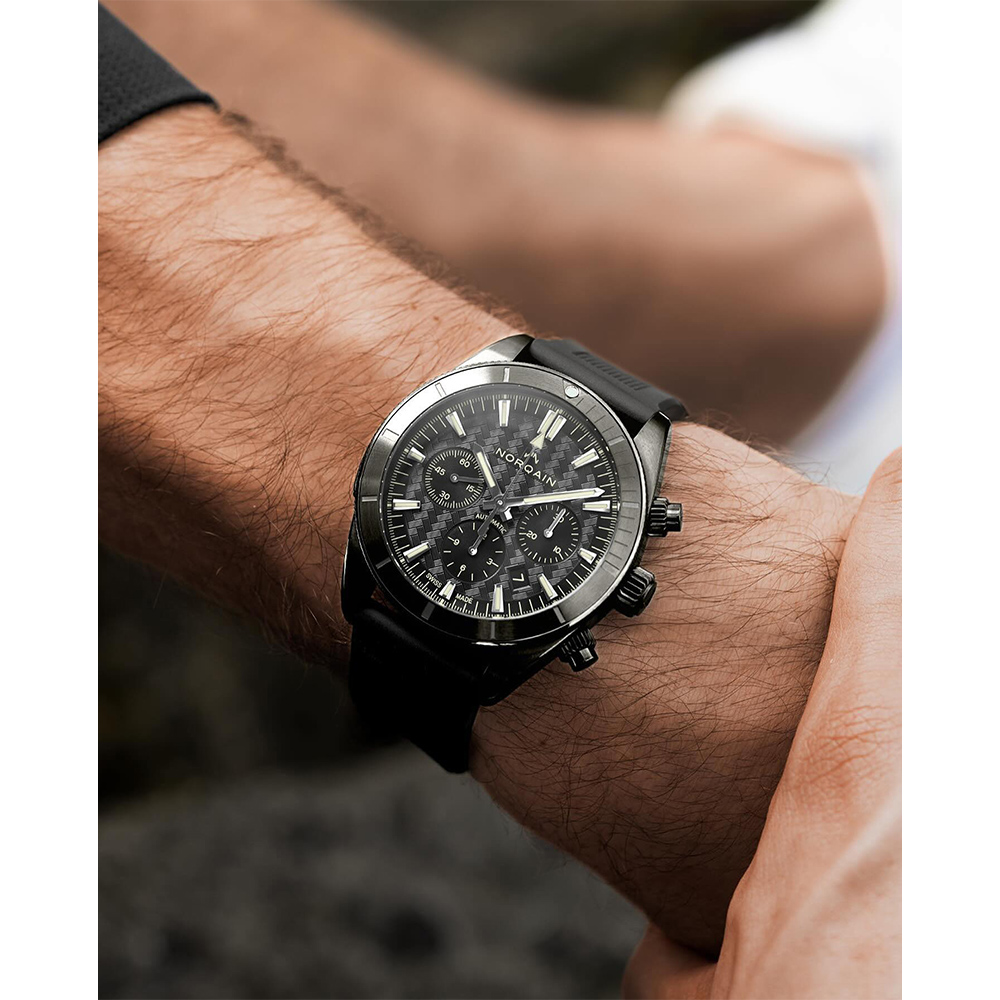 Adventure Sport Chrono 44mm details 1